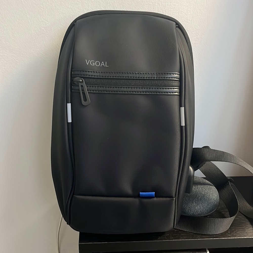 VGOAL small allSling backpack